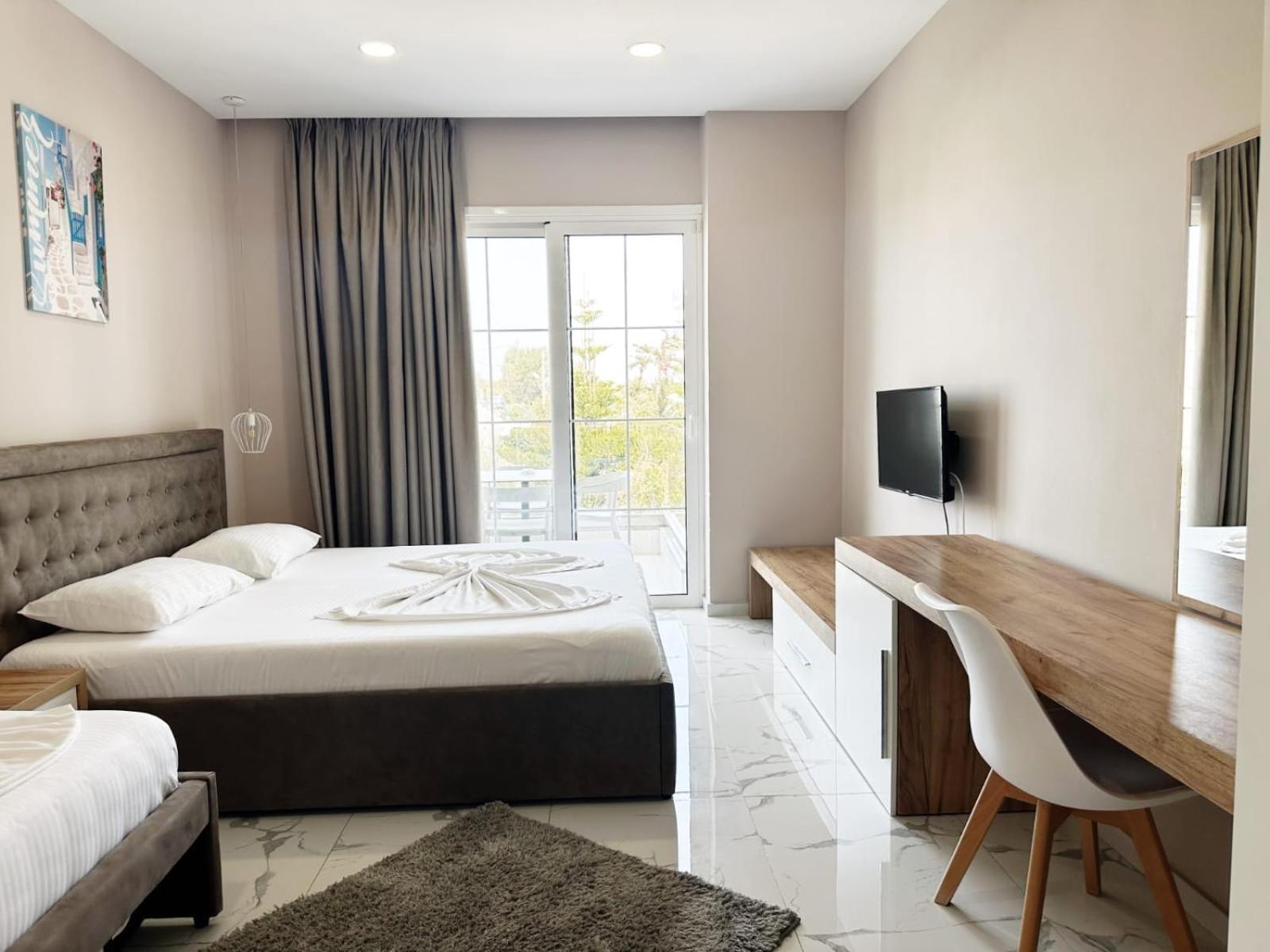 Hotel Ioni-An Ksamil Kültér fotó