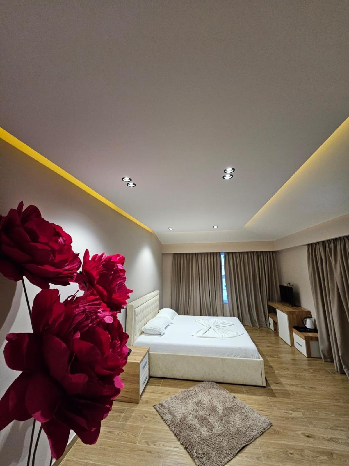 Hotel Ioni-An Ksamil Kültér fotó