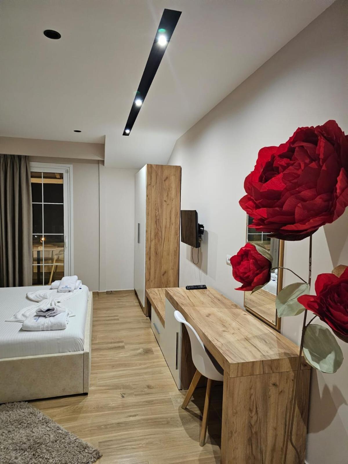 Hotel Ioni-An Ksamil Kültér fotó