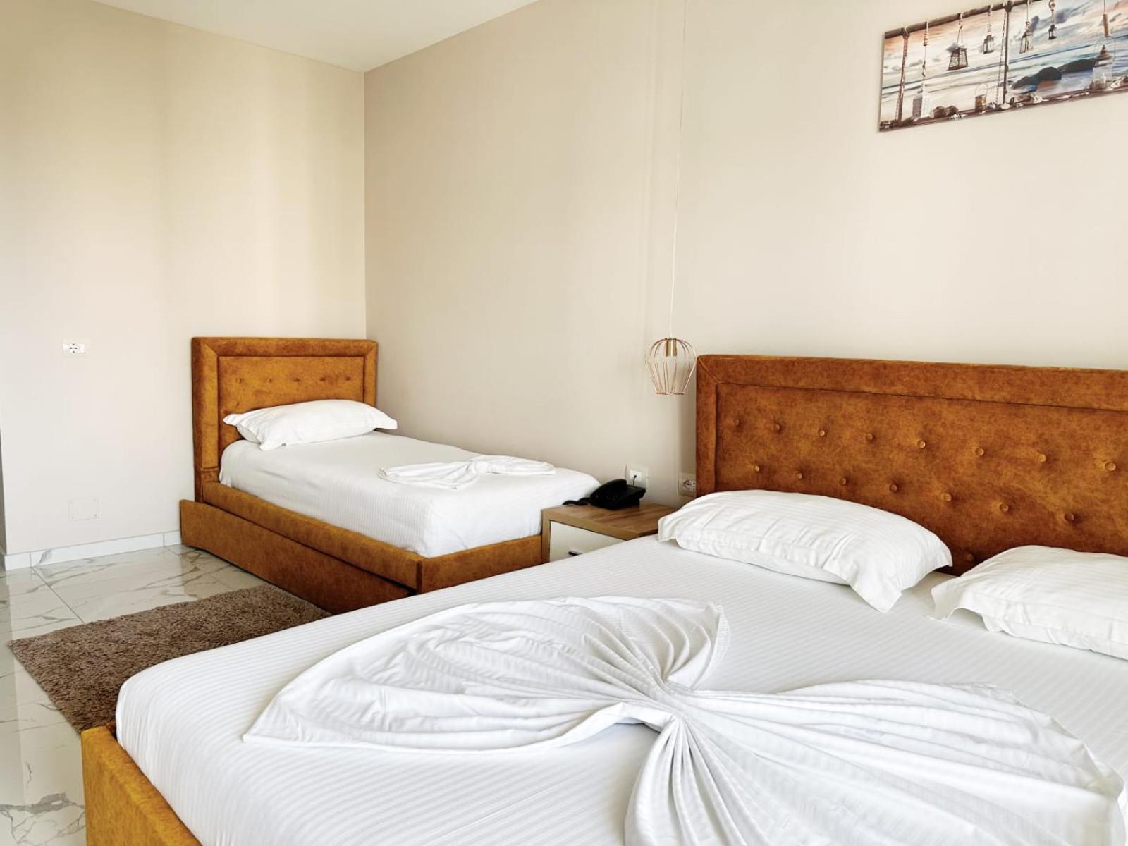 Hotel Ioni-An Ksamil Kültér fotó